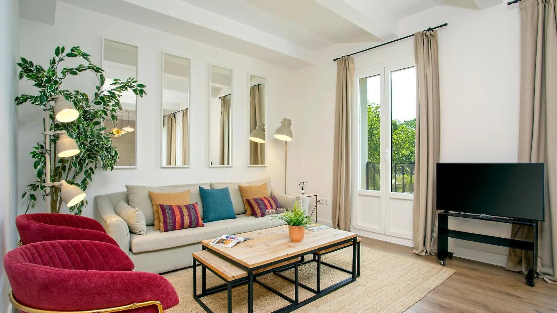 Genteel Home Almirante Lobo Sevilla Španělsko