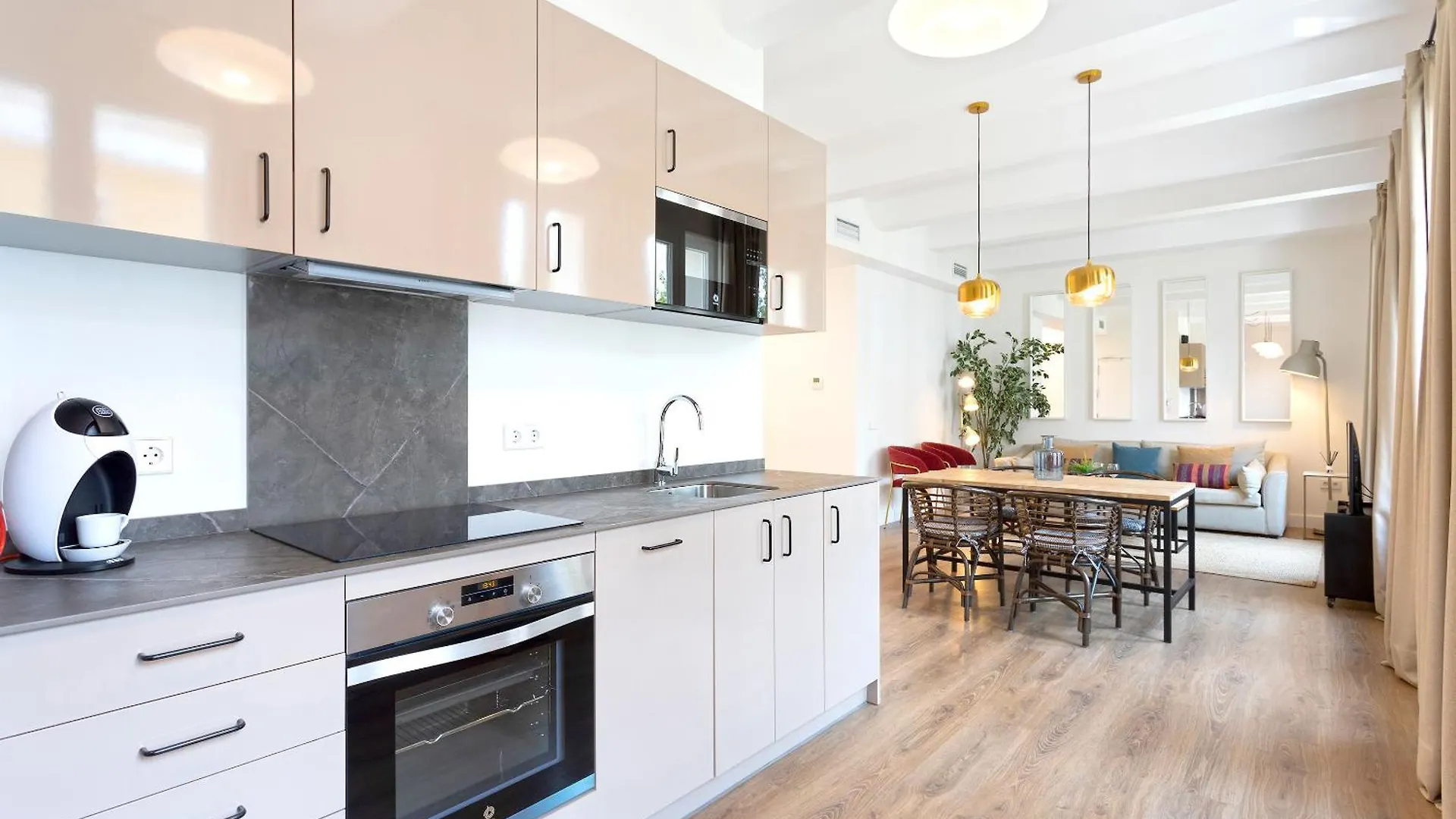 Genteel Home Almirante Lobo Sevilla