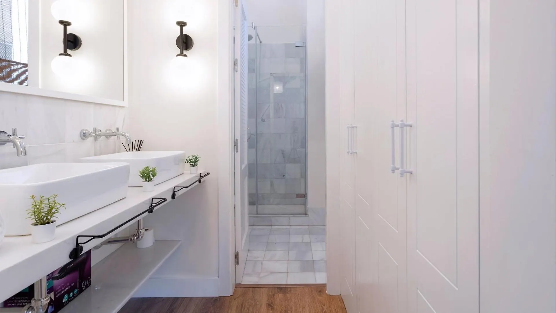 Genteel Home Almirante Lobo Sevilla Apartmán